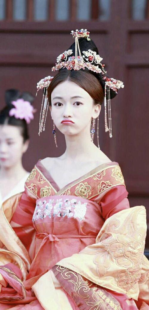 她們曾經靈氣四溢，如今熒幕上卻見疲憊，這些年究竟經歷了什麼？