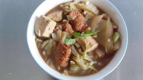 山東70後夫妻，年夜飯必備的5道菜，營養又解饞，如今卻遭人冷落