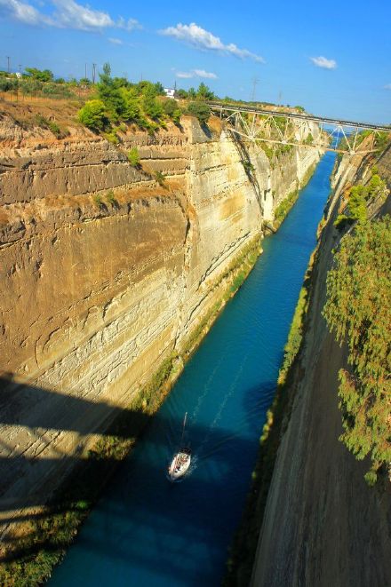 科林斯運河:世界最無用、顏值最高的運河 科林斯運河:世界最無用、顏值最高的運河