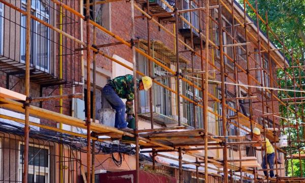 禁拆令又來了，20年老房要停止拆遷？住建部發出訊號，2類人受益