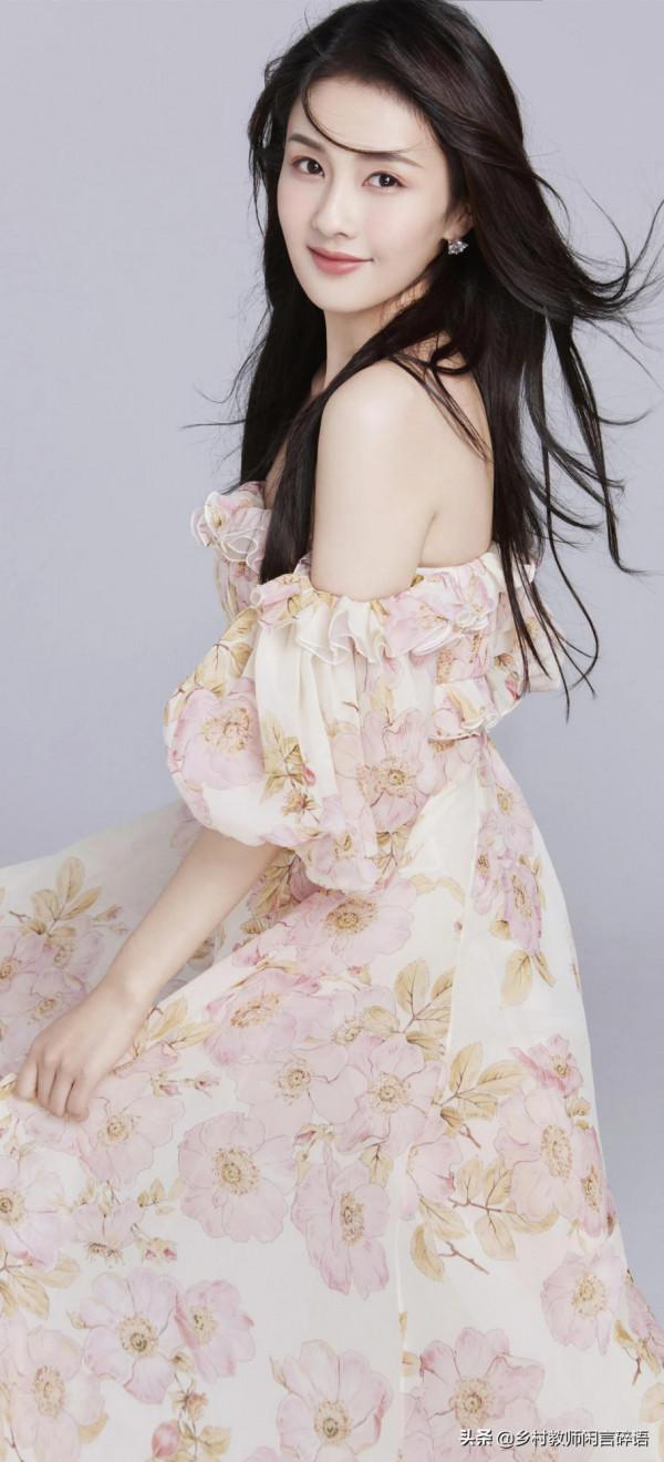 被稱為“男神收割機”的美人白鹿 被稱為“男神收割機”的美人白鹿