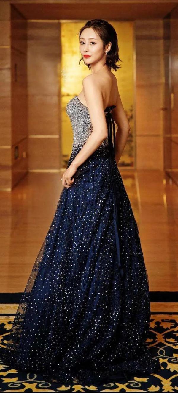 李純與王鷗美圖｜李純和王鷗長得也太像了吧！你能分清嗎？