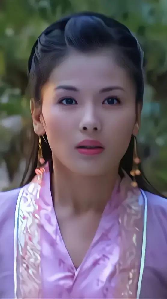 《天龍八部》三美比拼，覺得還是蔣欣最美