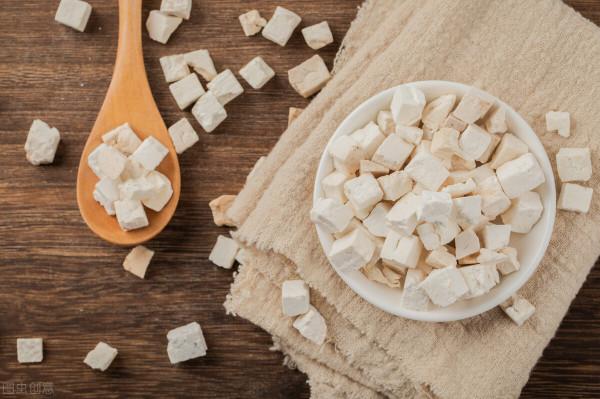 手汗過重、脫髮斑禿？中醫食療用這幾招幫你化解尷尬