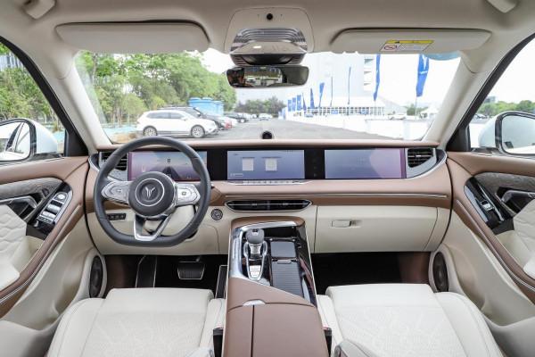 豪車一定就貴嗎?奧迪Q7對比嵐圖FREE,給出了不一樣的答案 豪車一定就貴嗎?奧迪Q7對比嵐圖FREE,給出了不一樣的答案