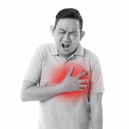 脅肋部位疼痛是怎麼回事？可能是這4個原因造成的，別大意