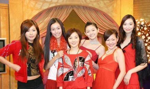 離婚、家暴、未婚先孕，大小S姐妹團的婚姻簡直是一團亂麻