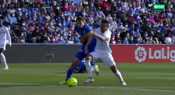 皇馬最穩一環突然迷失 犯低階錯誤導致球隊丟球
