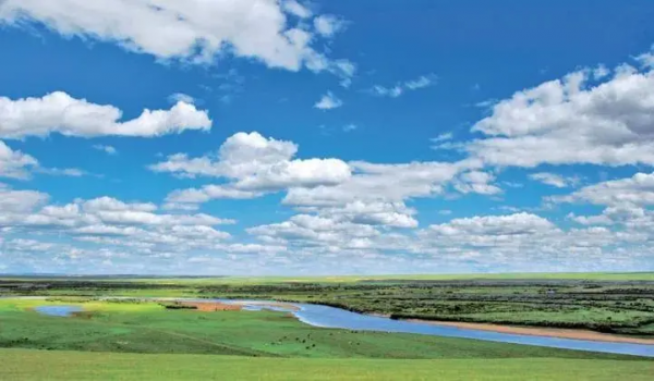 美到不像人間！憑實力驚豔外媒，最夢幻的雪域，旅行者此生必去