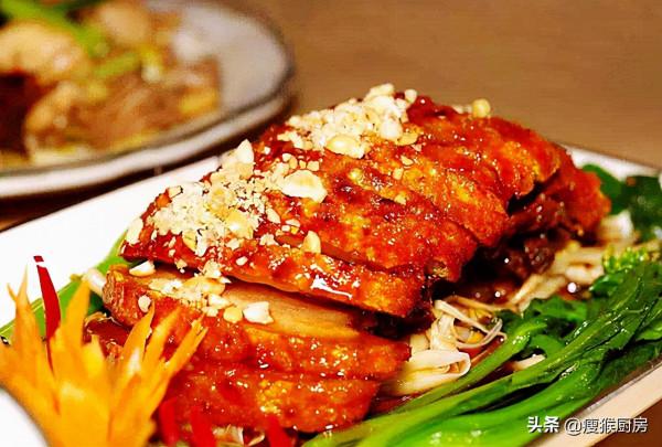 南寧最有名的8道名菜，豬馬魚鴨樣樣有，酸辣開胃，特色綠城美食