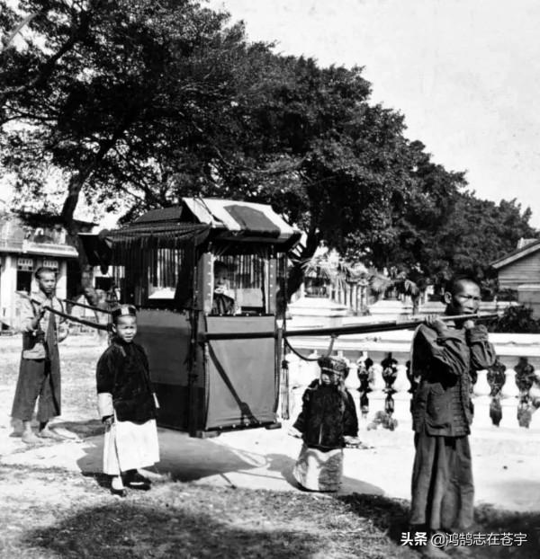 晚清老照片：長城人跡罕至，箭樓殘破不堪，雷峰塔搖搖欲墜