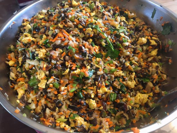 調韭菜餡,調料牢記“2放2不放”,韭菜翠綠不出水,鮮味足,好吃 調韭菜餡,調料牢記“2放2不放”,韭菜翠綠不出水,鮮味足,好吃