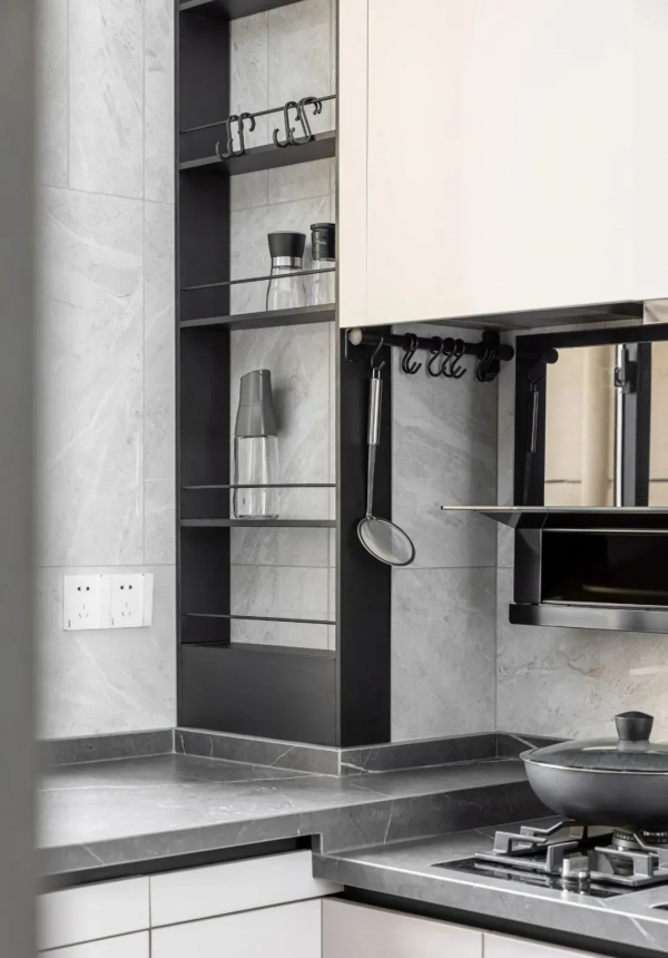 改造90㎡精裝房，客餐廳一體、雙衛生間、衣帽間…拒絕千篇一律