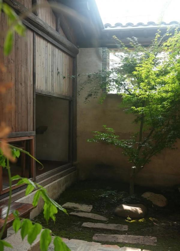 攜 長 物 · 以 雅 居