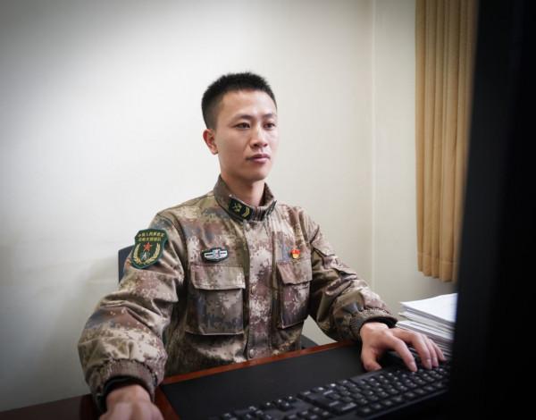 是黨員就要多擔當：那個愛拼的&OpenCurlyDoubleQuote;兵幹事&rdquo;這麼忙！