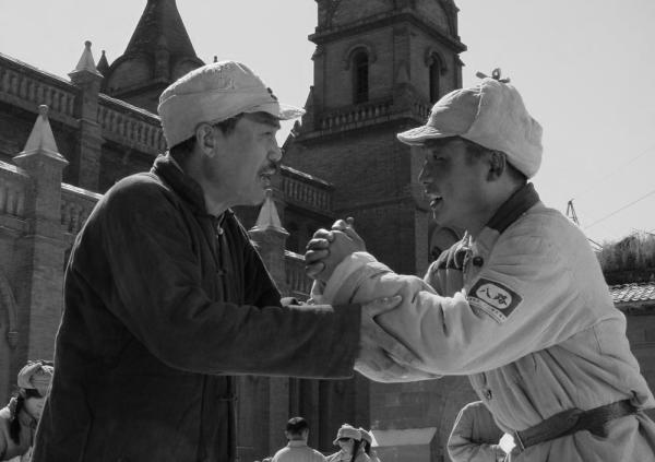 銀幕上的共產黨員｜毛主席當年因何寫下《為人民服務》