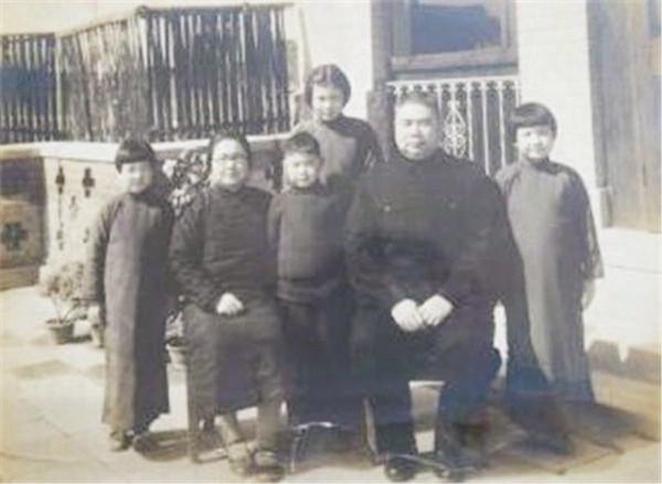 國民黨一級上將的子女們,虎父無犬子還是老子英雄兒孬種 國民黨一級上將的子女們,虎父無犬子還是老子英雄兒孬種