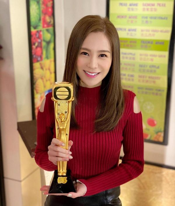 2021年離巢TVB的8位藝人，王君馨知名度最大，陳秀珠服務了36年