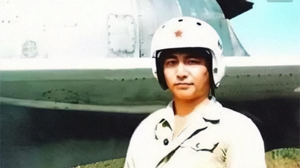 南海撞機後,美國提出賠償34567.89元,最終EP-3拆機,我國觀摩 南海撞機後,美國提出賠償34567.89元,最終EP-3拆機,我國觀摩