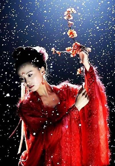 最美古裝女神劉詩詩，穿起古裝的她就好像是從畫裡走出來的仙子