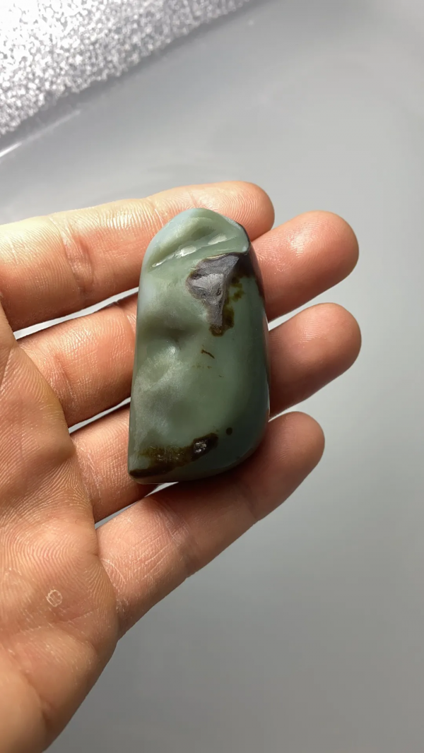 一塊籽料沙棗青 | 蛻變過程 一塊籽料沙棗青 | 蛻變過程