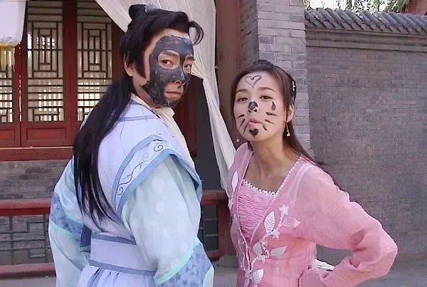 “古靈精怪”別硬演,這8位女明星,甩裝嫩、擠眉弄眼的幾條街 “古靈精怪”別硬演,這8位女明星,甩裝嫩、擠眉弄眼的幾條街