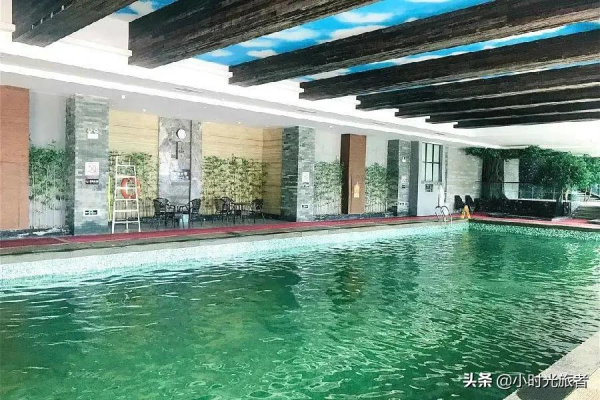 粵西又一世外桃源!坐擁4000畝茶海梯田,溫泉氤氳,自駕遊太讚了 粵西又一世外桃源!坐擁4000畝茶海梯田,溫泉氤氳,自駕遊太讚了