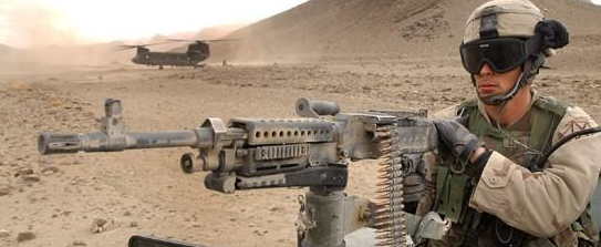 為什麼總感覺美國大兵在戰爭時候都愛戴著墨鏡打仗,耍酷的嗎? 為什麼總感覺美國大兵在戰爭時候都愛戴著墨鏡打仗,耍酷的嗎?