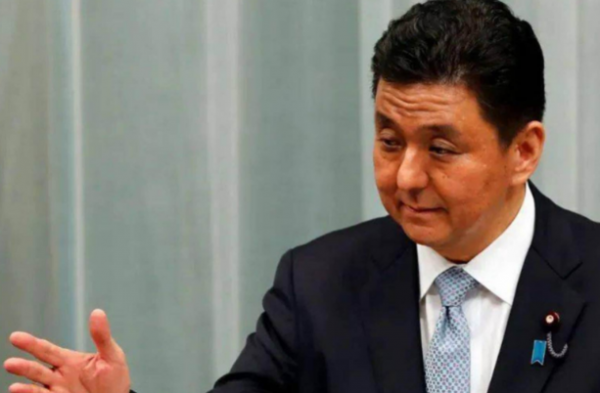 圍堵升級！美軍測量船齊聚亞太；拜登簽署國防法案；中日防長通話