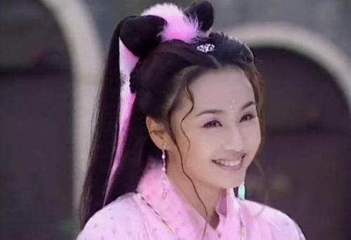 臉上有痣也耐看的女藝人，只服這幾位，甚過整容的女星，還有魅力