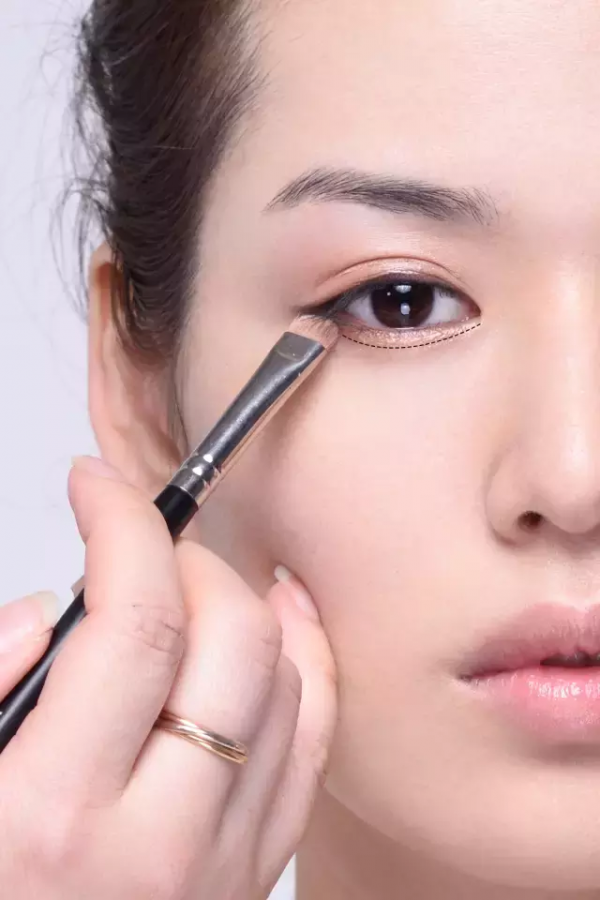 裸妝化妝步驟，0難度裸妝教程，輕鬆打造自然裸妝