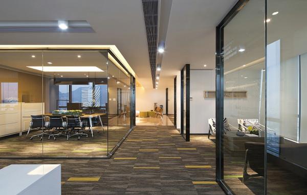 各品牌中央空調到底是選水系統還是氟系統 各品牌中央空調到底是選水系統還是氟系統