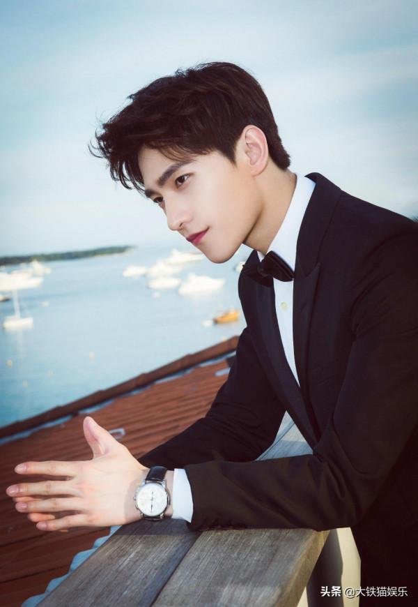 穿西裝好看的男星,只服這8位,儀態萬方,貴氣逼人,妥妥總裁範 穿西裝好看的男星,只服這8位,儀態萬方,貴氣逼人,妥妥總裁範