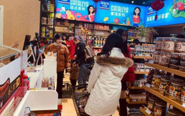 街頭店鋪房租上漲，不少商家無奈關門，三個行業店鋪卻越來越多？