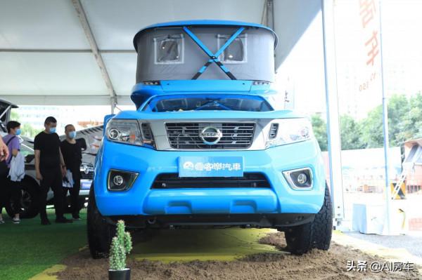 實拍日產越野房車！四驅2&period;5L&plus;7AT動力，配全套吃住功能，可下地庫