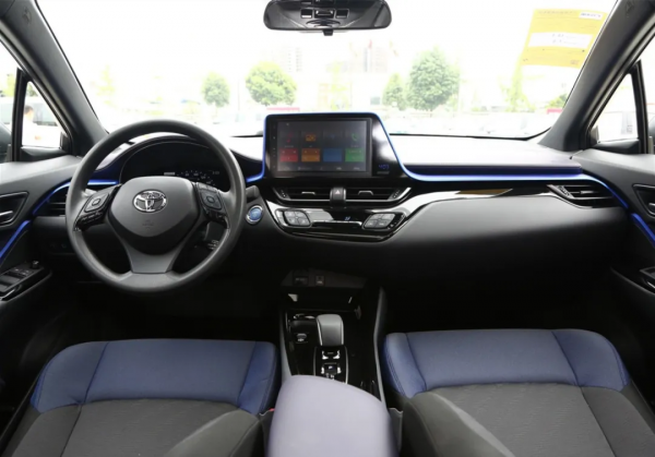 車300：豐田也有賣不動的車，全系降價8萬，11月僅售14臺