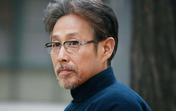 僅2集全國收視第一，鍾漢良、李小冉都壓不住！央視黑馬劇不簡單