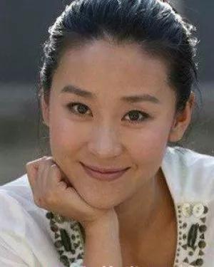 苗圃，曾與羅晉相愛，嫁入豪門後卻被稱“大媽”，夢醒時可後悔？