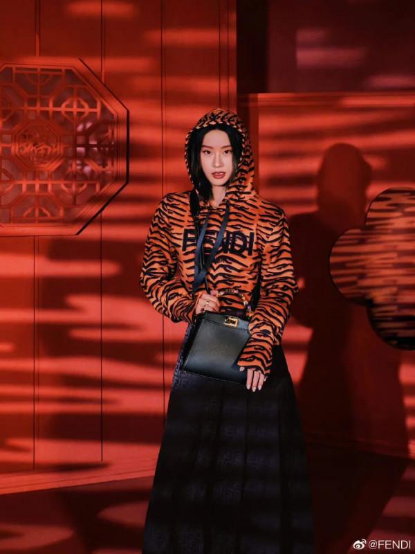 虎年時尚圈有多&OpenCurlyDoubleQuote;卷&rdquo;？看看蔡徐坤、程瀟就知道了