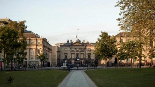 杜納德中心 / 戴衛奇普菲爾德