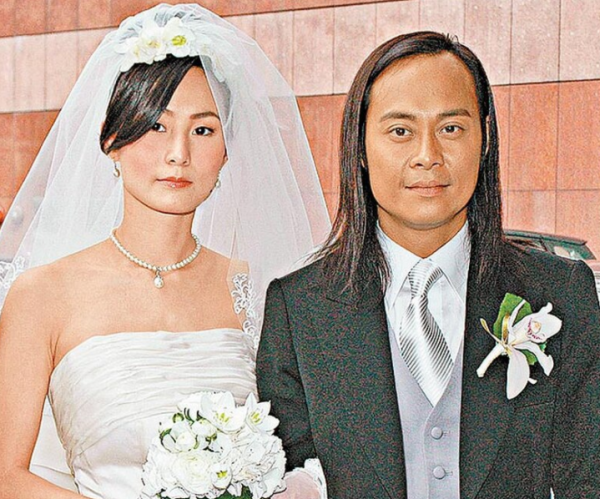 草蜢組合蔡一智為繼女慶生，緊摟對方表現親密，沒血緣卻視如己出