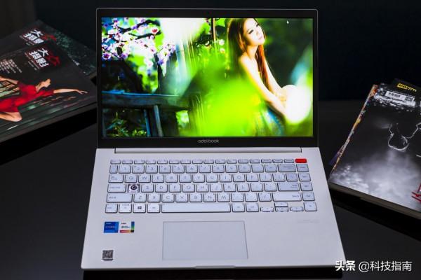 精美纖薄、飽滿色域、加速引擎、效能躍升、華碩a豆14航天版體驗