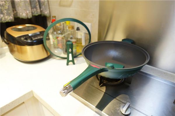 你選對鍋了嗎?這口鍋一鍋多用,帝伯朗菲尼雅多用不粘鍋體驗 你選對鍋了嗎?這口鍋一鍋多用,帝伯朗菲尼雅多用不粘鍋體驗