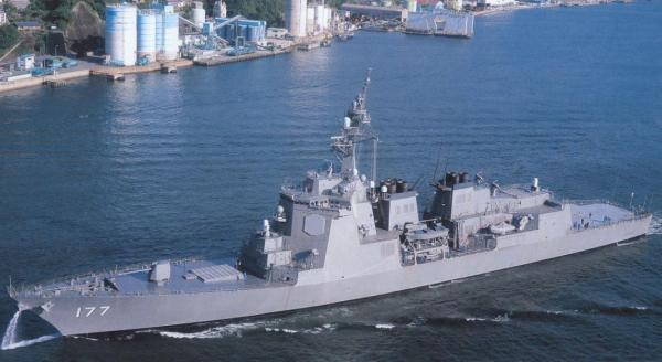 我國的055驅逐艦有多強？來和美國的阿利伯克級比比就知道了