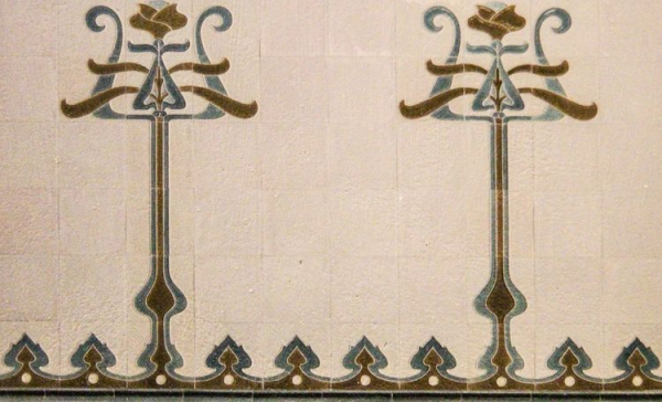 在上海有一棟鑲金的別墅是什麼樣的體驗？