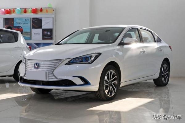 405km續航,快充半個小時大家轎,便宜好養活很省心,長安逸動EV 405km續航,快充半個小時大家轎,便宜好養活很省心,長安逸動EV