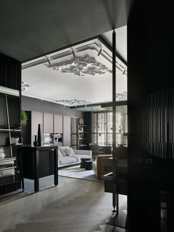 一居室小戶型，經典黑色系