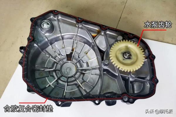 換裝滑動離合器，賽科龍RG3發動機拆解實操