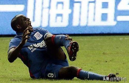 盤點2021年十大退役足球運動員，羅本、阿奎羅領銜，魯尼在列