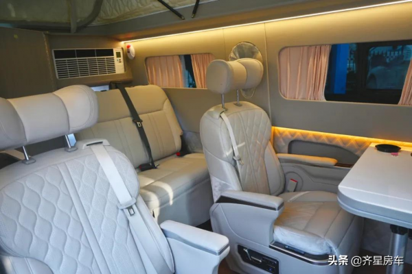 新全順低頂2+2+2佈局，滿足一家六口出行，兼顧通勤代步商務旅遊